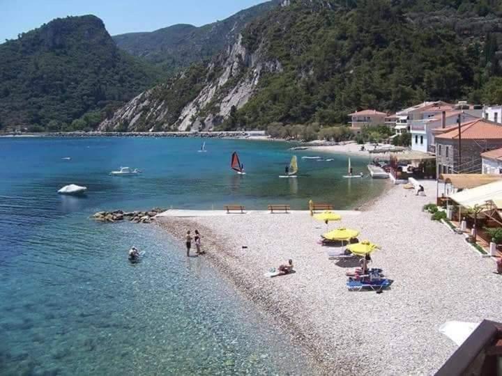 Abeas Samos Antonis 3 * Avlakia